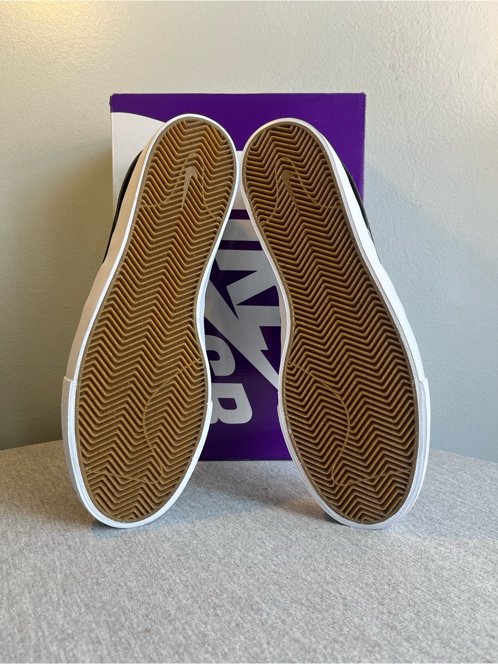 Nike SB Zoom Janoski+ Slip Black White Men's Shoe Size 11 FN5893 001 - Picture 6 of 12